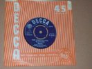 VASHTI. VASHTI BUNYON.  SINGLE.  SOME THINGS STICK IN YOUR MIND-F-12157