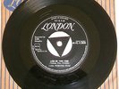 LEND ME YOUR COMB/THAT'S RIGHT - Carl Perkins 1958 7