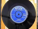 Burr Bailey  (Signed non certified ) Chahawki / You Made Me Cry : Demo Decca 45