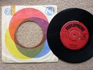 Beatles  [ FINLAND ] 7'' Single YELLOW SUBMARINE / ELEANOR RIGBY