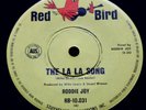 Roddie Joy La la song/Hes so easy to love OZ Red Bird 45 45