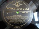 THE BEATLES PLEASE PLEASE ME GOLD DICK JAMES 1 M FIRST UK ISSUE