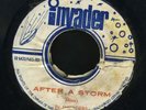 1140 INVADERS-THIS LIFE I'M LIVING-AFTER A STORM-THIS LIFE I'M-1970 REGGAE 45 7