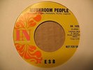 ESB-MUSHROOM PEOPLE 45 60s MONSTER LSD PSYCH GARAGE 2-SIDER