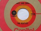 THE BEATLES Twist and shout RED TARGET Capitol 72146 CANADA  45 Vinyl
