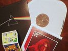 PINK FLOYD Dark Side of the Moon NEAR MINT:Harvest SMAS 11163  Poster & Stickers