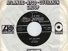 CANADA 1960s ROCK 45 RPM THE BEATLES WITH TONY SHERIDAN NOBODY'S CHILD + AIN'T S