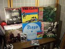 THE CLASH 6 LP w WHITE RIOT TOUR (SEALED), LONDON CALLING & 2 POSTCARDS KBD