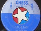 45 RPM record The Four Tops Chess 1623 kiss me baby / could it be you 1956