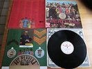 THE BEATLES -SGT. PEPPER'S LONLEY HEARTS CLUB BAND - LP HÖR ZU- mit Bastelbogen