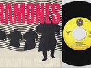 RAMONES * We Want The Airwaves ¨* 1981 Belgian 45 * PUNK KBD