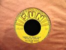 THE MILLER SISTERS-THERE'S NO RIGHT WAY TO DO ME WRONG--RARE SUN 230--PUSH MARKS