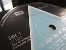 PINK FLOYD dark side of the moon ORIG UK 1st SOLID BLUE TRIANGLE A-2 B-2 NICE