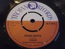 REGGAE SHUFFLE -THE PYRAMIDS-TROJAN ORIGINAL 1970