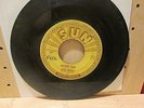 Elvis Presley Mystery Train original Sun w/crack Sun 223 mp3