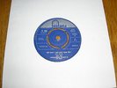 WHY DON'T I RUN AWAY FROM YOU? -- KIKI DEE -- ORIGINAL UK FONTANA LABEL  - 1966.
