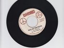 UHURU/PICK UP THE PIECES  -  ROY COUSINS & THE ROYALS   (75 REGGAE ROOTS  7