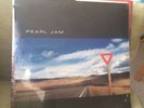PEARL JAM -YIELD- 1998 SONY MUSIC ORIGINAL LP SEALED Never Opened. Never Played