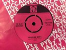 ALAN BOWN SET headline news  UK MOD SOUL DANCER BEAT PYE 45