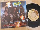 KISS 7