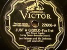 8-Lot Scroll Victor 22000 Series, Depression Era Dance Bands