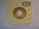 ELVIS PRESLEY MINT SUN LABEL RECORD & SUN SLEEVE EP-100 THATS ALL RIGHT