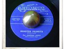 The Jumping Jacks Roasted Peanuts R&B TITTYSHAKER SOUL MOD HEAR 45
