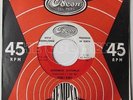 HERMANS HERMITS debemos evitarlo SPANISH RED WHITE LABEL PROMO PERU 45-9474