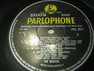 BEATLES HELP PCS 3071 YELLOW BLACK STEREO  1ST PRESS EXCELLENT