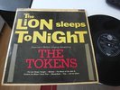 THE TOKENS THE LION SLEEPS TONIGHT 1961 UK 1ST LIVING STEREO MINT