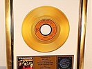 Bee Gees, Tragedy, Single, Gold Record, goldene Schallplatte, Award, platin