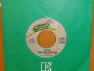 45 record Mint vinyl Queen sons and daughters  keep yourself alive  caterpillar