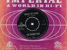 THE BUMBLE BEES - Break the chain/I could cry  '65 HOLLAND 7