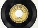 Original Elvis SUN-210  I Don't Care if the Sun don't Shine/good Rockin' Tonight