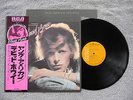 DAVID BOWIE - YOUNG AMERICANS / ORIGINAL JAPANESE PRESS OBI INSERT TEXTURED CVR