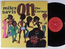 MILES DAVIS On The Corner COLUMBIA LP VG++/VG+
