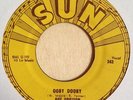 Roy Orbison - Ooby Dooby / Go Go Go (Sun 242)