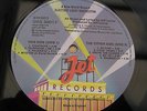 ELO Electric Light Orchestra A NEW WORLD RECORD UK LP 1ST PLAYS 100% MINT MINUS