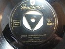Kitty Kallen – Little Things Mean A Lot 1954 7” Brunswick 05287    No.1 Hit