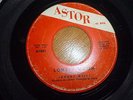 Astor JOHNNY WELLS Lonely moon Popcorn / early soul dancer been spun at Northern