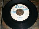 BEATLES 45 WHITE LABEL SWAN S-4152 SHE LOVES YOU