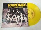 Ramones - Don't Come Close 7