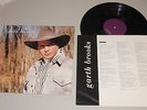 GARTH BROOKS SELF TITLED FIRST PRESS.LABEL EX CONDITION LP RECORD