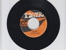 TIGER/WE FIVE  -  BYRON LEE & THE DRAGONAIRES (70 SKINHEAD INSTRUMENTAL 7
