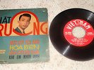 South Vietnamese Music Record 45: NHAT TRUONG TRAN THIEN THANH - Hoa Bien