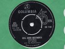 PAT WAYNE with THE BEACHCOMBERS roll over beethoven*is it love? 1963 UK BEAT 45