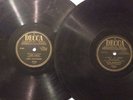 2 LOUIS ARMSTRONG 78s ON DECCA C'EST SI BON LA VIE EN ROSE I GET IDEAS A KISS
