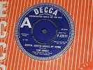 Tom Jones ? Green, Green Grass Of Home  UK 7
