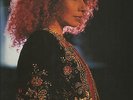 JULIA MIGENES-PROGRAMME THEATRE DES CHAMPS ELYSEES FEVRIER 1991. AVEC DEDICACES