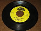 DEE EDWARDS 45 WHY CAN`T THERE BE LOVE&HURT A LITTLE EVERYDAY on GM DETROIT hear
